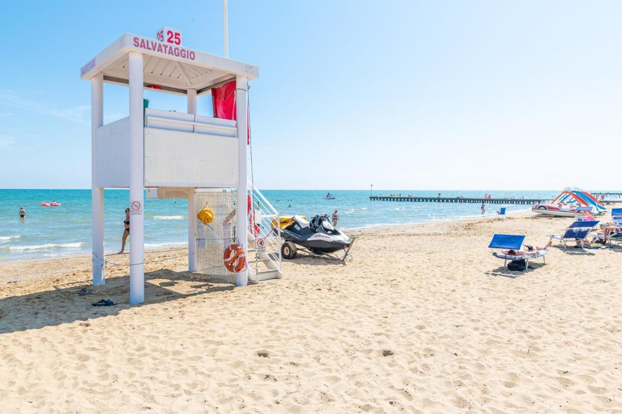 Zenith Apartment Lido di Jesolo Exterior photo